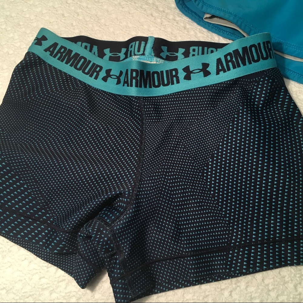 Under armour sz small workout short